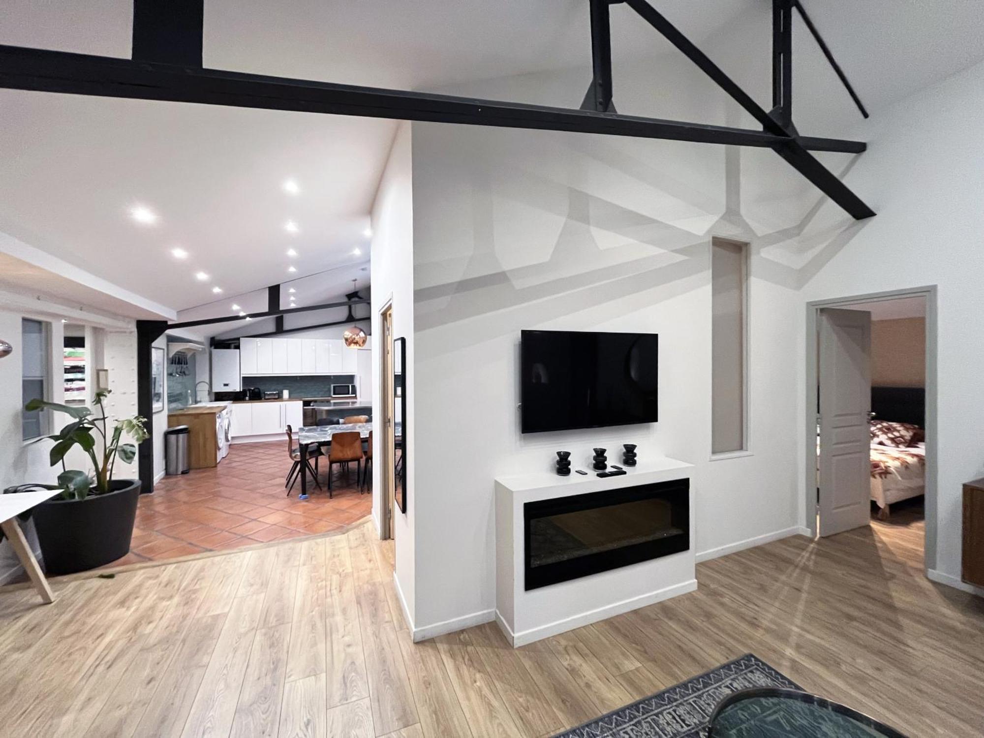 Urban Flat 161 - Sublime 4bdr Luxury Flat In Parijs